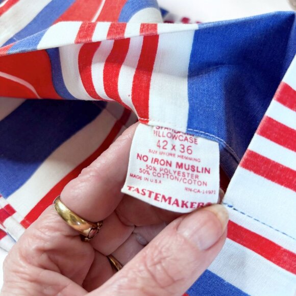 Vintage Tastemaker Standard Pillowcase Set 42x36 Red/White/Blue Striped Cotton/P - Picture 3 of 5